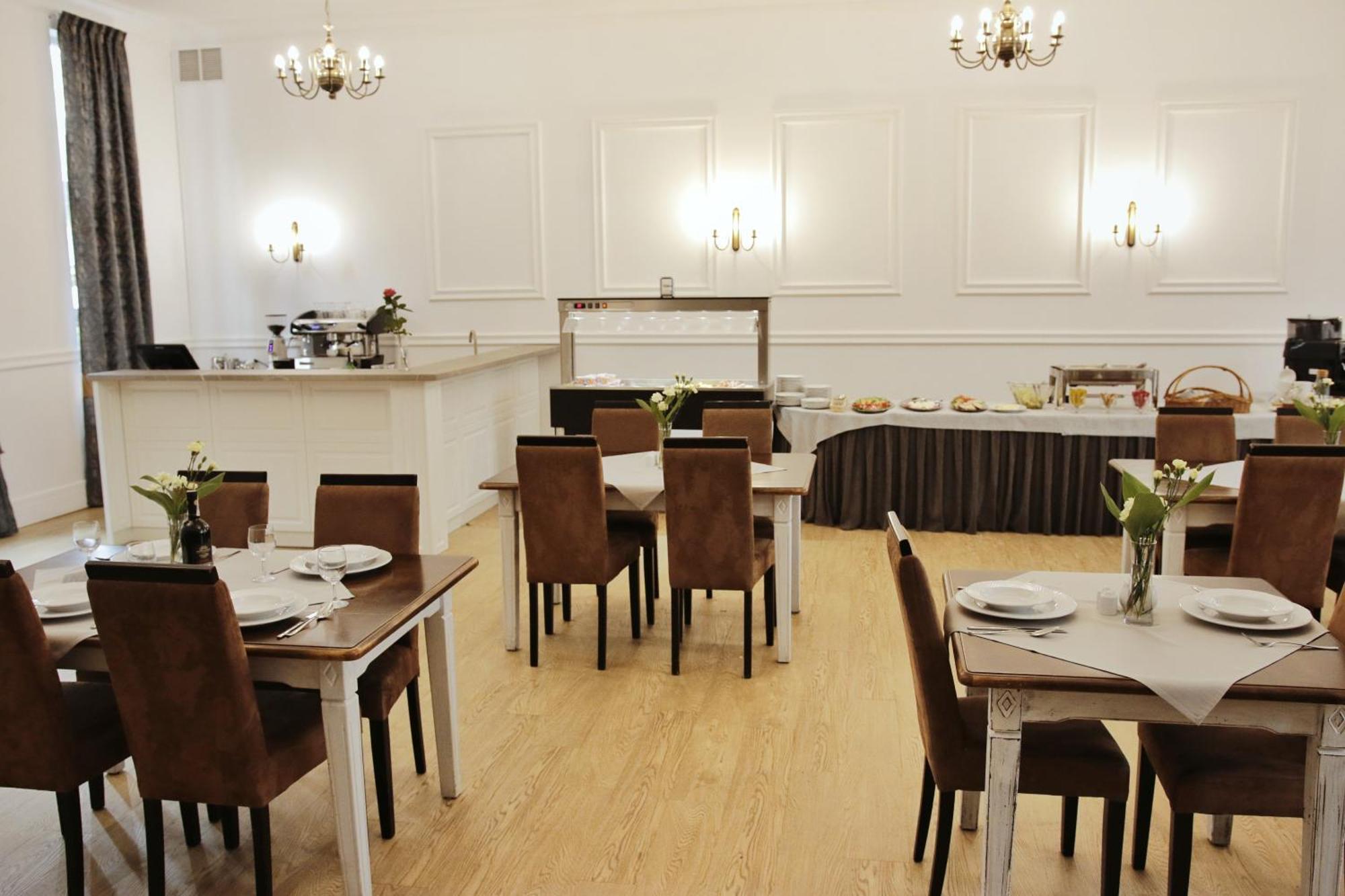 Bed and Breakfast Savoy Шпала Экстерьер фото